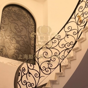 curve railing