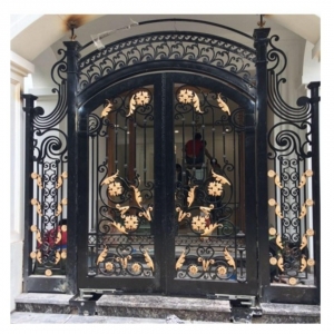China Home Garden Wrought Iron Gates Designs