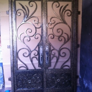 Hench Export Wrought Iron Doors China To USA 