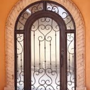 China Flat Top Wrought Iron Double Door with Mirror Glass
