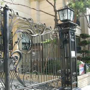 China Wrought Iron Gate Design 